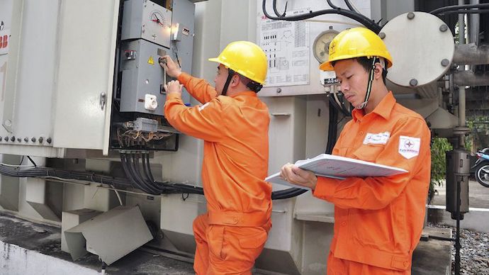 Đại biểu Quốc hội: Tăng giá điện, lợi đâu chẳng thấy mà răng... chẳng còn - 1