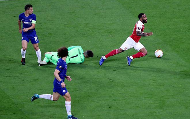 Chelsea đăng quang Europa League: 23 phút bùng nổ, Arsenal sụp đổ - 1