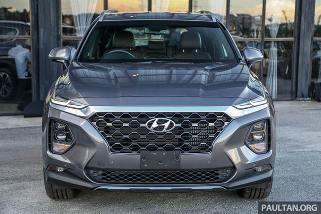 Biến thể mới của Hyundai Santa Fe ra mắt tại Malaysia, giá dưới 1 tỷ - 3