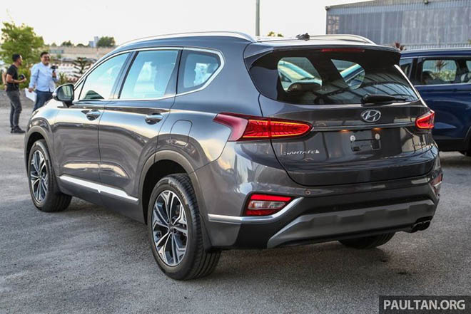 Biến thể mới của Hyundai Santa Fe ra mắt tại Malaysia, giá dưới 1 tỷ - 7