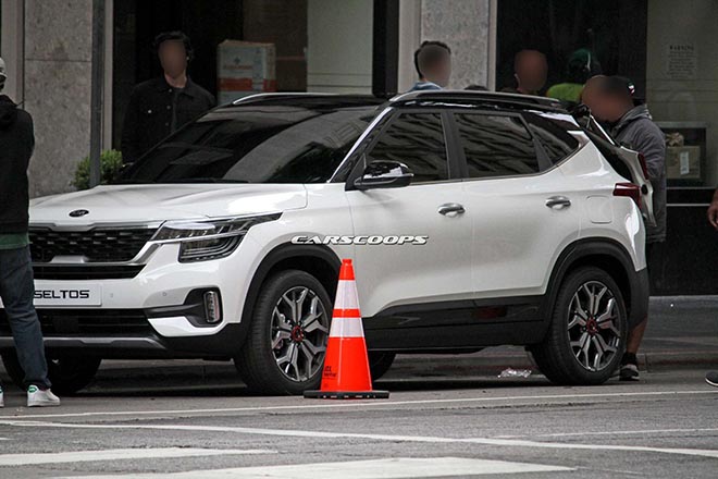 Crossover Kia Seltos hoàn toàn mới lộ diện, ngoại hình cá tính hướng tới khách hàng trẻ - 1