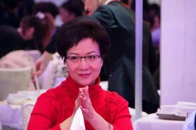 Sốc với mức lương bèo bọt của sao TVB: Thua xa vệ sĩ, mới vào nghề chỉ 6 triệu/tháng - 7