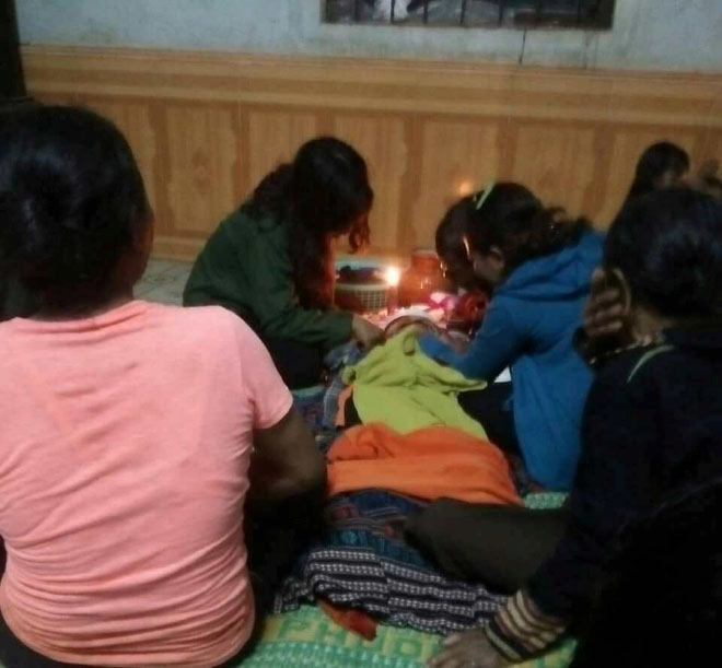 Đi chơi Quốc tế thiếu nhi, bé trai rơi xuống hồ tử vong - 1