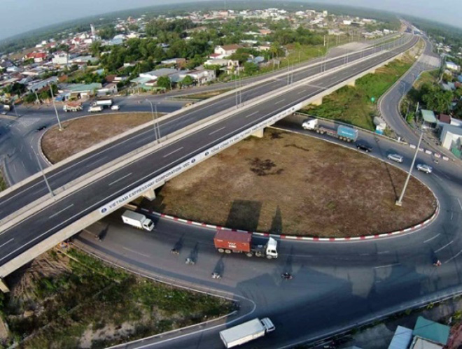 Bất động sản Đồng Nai trở thành “điểm nóng” hút dòng vốn đầu tư - 1