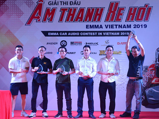 Tin tức ô tô - Cuộc thi ảnh Xe độ và đam mê - Những “người hùng" thầm lặng đứng sau thành công của cuộc thi