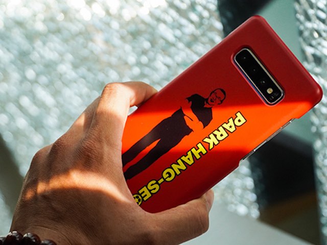 Công nghệ thông tin - Độc đáo ốp lưng HLV Park Hang-seo giúp "biến hóa" Samsung Galaxy S10+