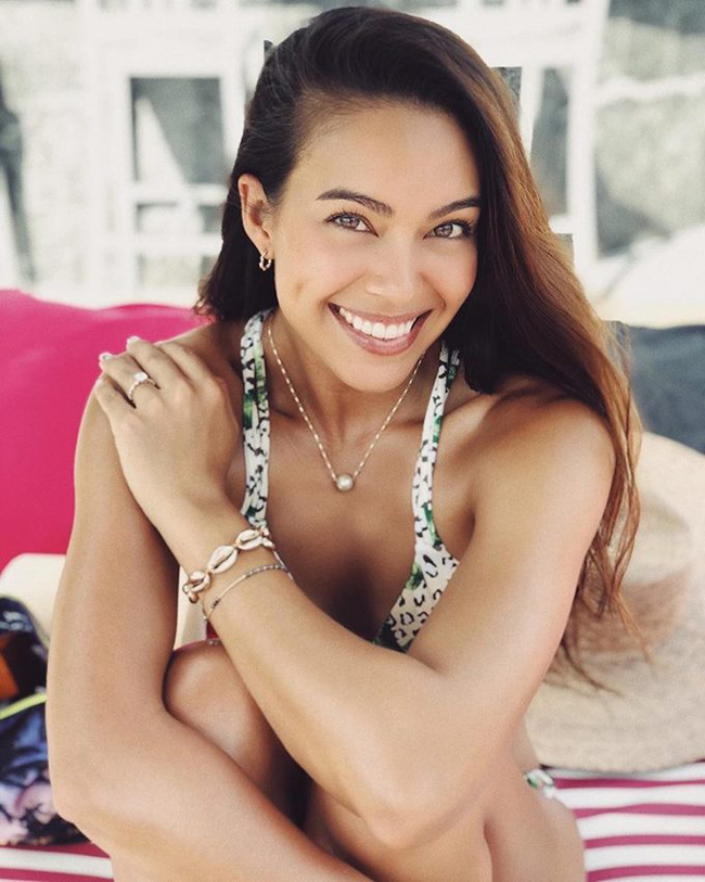 Taya Rogers sinh năm 1986,&nbsp;từng làm việc cho kênh âm nhạc MTV Asia.