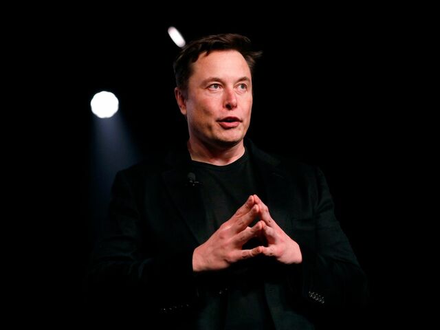 Kinh doanh - Tài sản của "Tỷ phú người sắt" “bốc hơi” 4,9 tỷ USD trong chưa đầy nửa năm