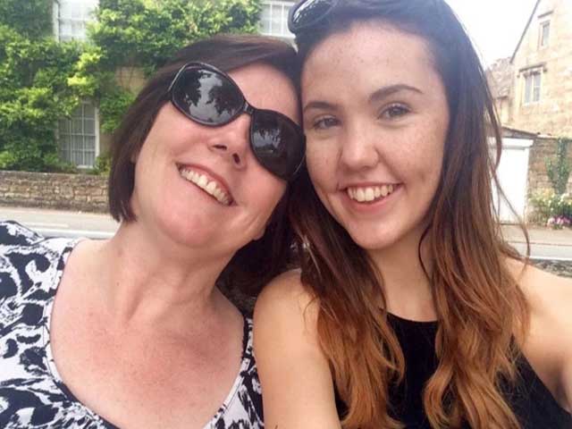 Căn bệnh bí ẩn không chữa được khiến cô gái nôn 30 lần một ngày - 3