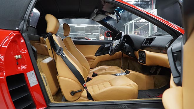Ngựa già Ferrari F355 F1 Spider 1999 quý hiếm có &#34;một không hai&#34; tại Việt Nam - 9