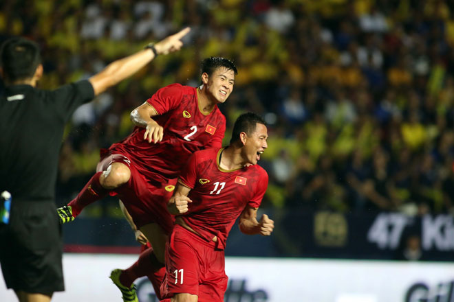 Việt Nam khuynh đảo King&#39;s Cup: Duy Mạnh dọa Thái Lan khiếp vía thế nào? - 1