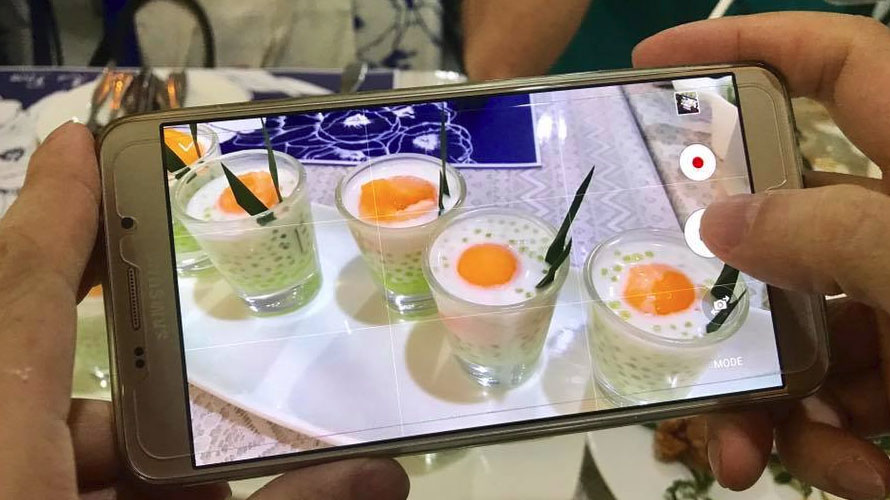 Đến Thái Lan xem chung kết King's Cup đừng bỏ lỡ đặc sản độc, lạ này - 11