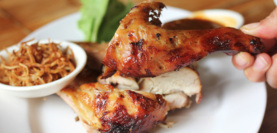 Đến Thái Lan xem chung kết King's Cup đừng bỏ lỡ đặc sản độc, lạ này - 8