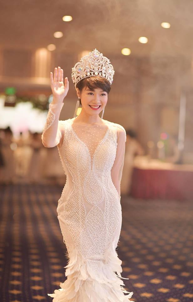 Tình địch của Thu Quỳnh "Về nhà đi con" hóa ra ngoài đời là Hoa hậu đại gia - 9