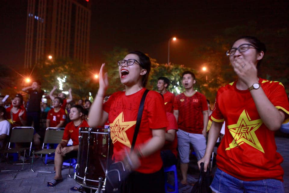 Việt Nam thua tiếc nuối sau loạt penalty định mệnh, triệu cổ động viên thất thần - 11