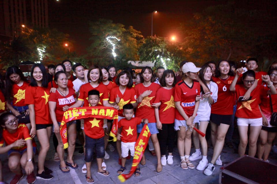 Việt Nam thua tiếc nuối sau loạt penalty định mệnh, triệu cổ động viên thất thần - 4