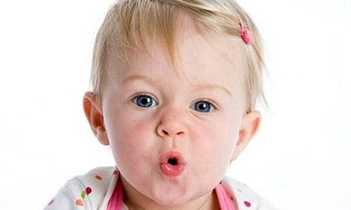 Dấu hiệu sớm về rối loạn ngôn ngữ của trẻ, cha mẹ phải đặc biệt chú ý - 2