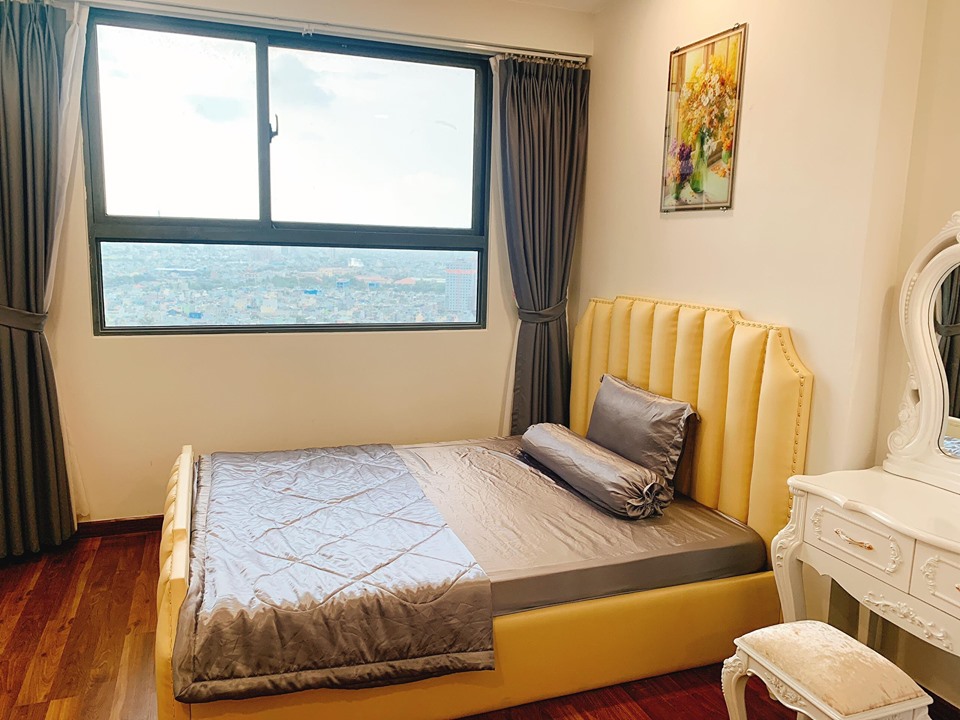 Nữ diễn viên mua nhà 2,6 tỷ đồng làm quà sinh nhật tặng chồng là ai? - 13