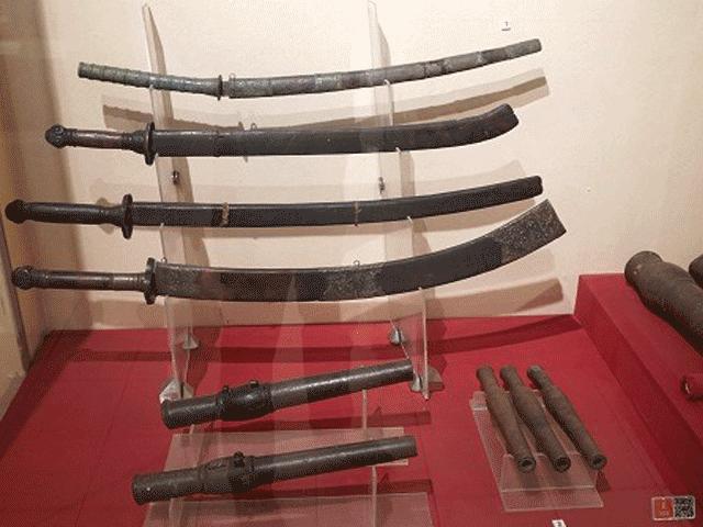 Tin tức trong ngày - Ngắm dàn vũ khí độc nhất vô nhị của người Việt cổ