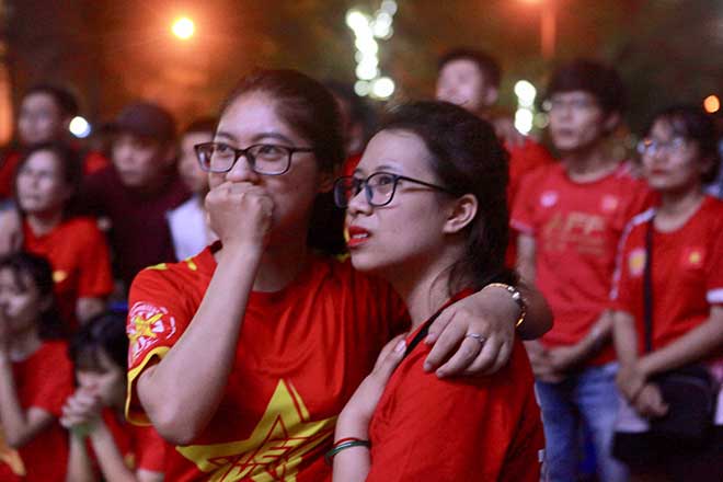 Nóng trong tuần: Vừa nhậm chức buổi sáng, buổi chiều ông Đoàn Ngọc Hải xin từ chức - 2