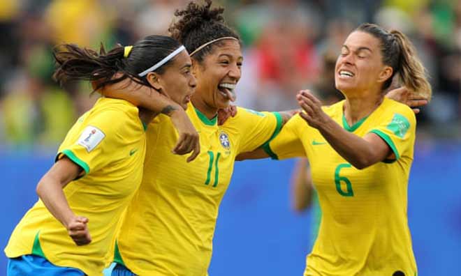Brazil - Jamaica: Điệu Samba tuyệt hảo, hat-trick đẳng cấp (World Cup nữ) - 1