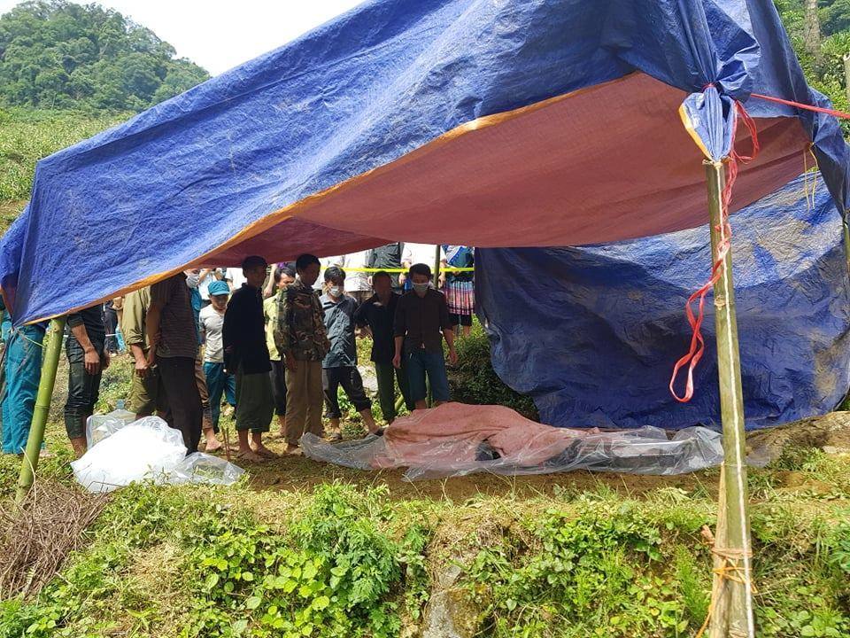 Tìm thấy thi thể nạn nhân mắc kẹt trong hang đá ở Lào Cai - 1