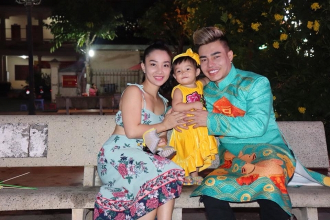 &#34;Thánh livestream&#34; Lê Dương Bảo Lâm bị hành hung khi đi phát cơm từ thiện - 4