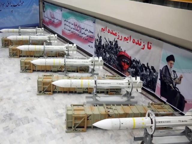 Thế giới - Iran hé lộ vũ khí mới với khả năng bất ngờ cho đối thủ