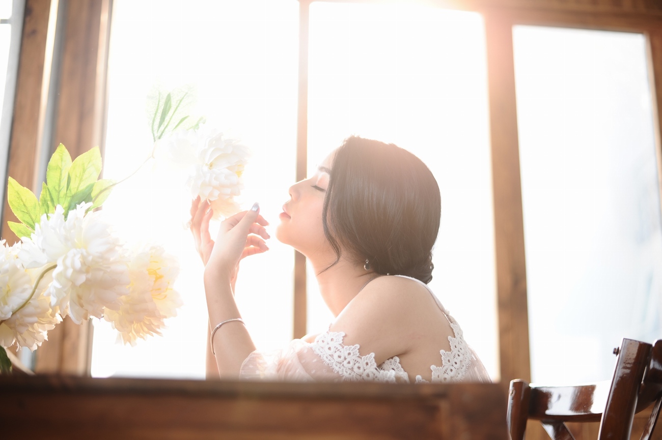 Hot girl đội Hồ Hoài Anh tung bản cover Anh nhà ở đâu thế - Mượn rượu tỏ tình - 7
