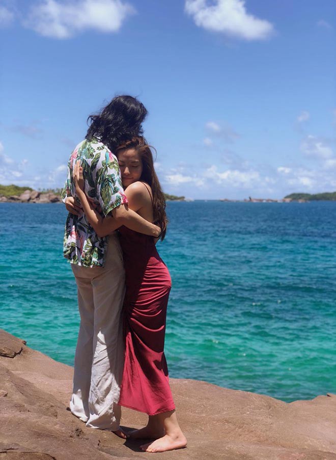 Vợ cũ Lâm Vinh Hải tung ảnh bán nude, lộ hình xăm thứ 7 - 3