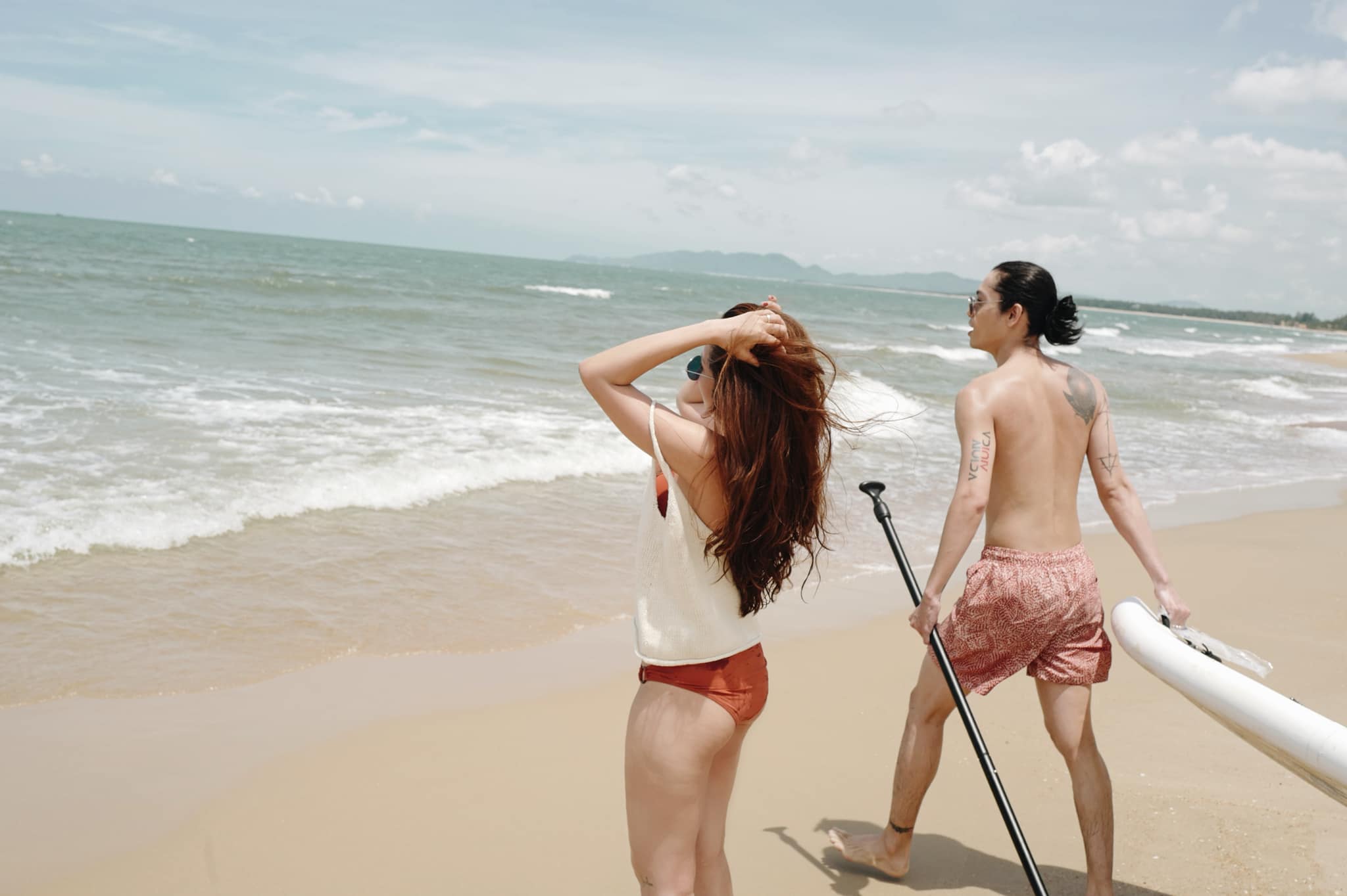 Vợ cũ Lâm Vinh Hải tung ảnh bán nude, lộ hình xăm thứ 7 - 4