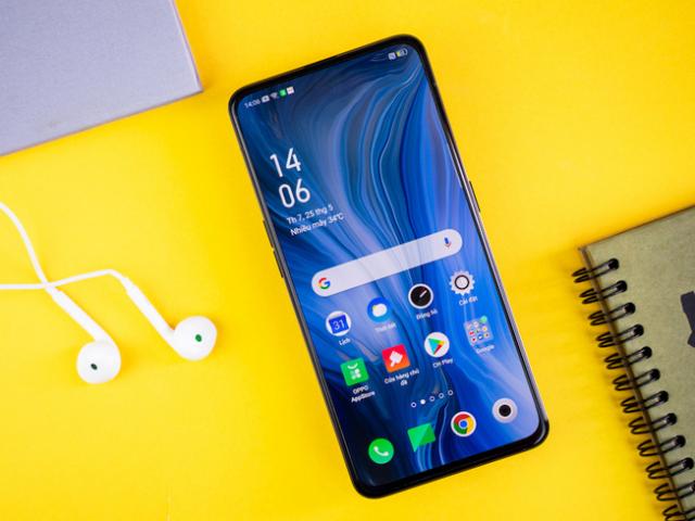 OPPO và cuộc chạy đua giải phóng màn hình toàn cảnh panoramic