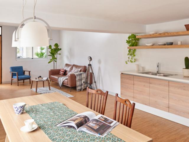 Kinh doanh - Vợ chồng trẻ xây nhà trên đất hẹp 35m2 khiến vạn người thèm