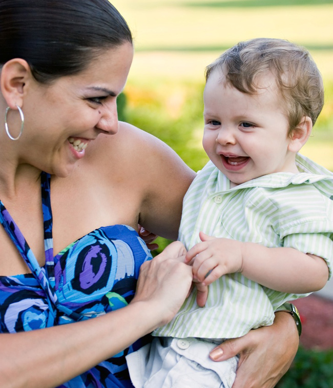 Khoa học chứng minh cù lét trẻ nhỏ rất nguy hiểm - 1