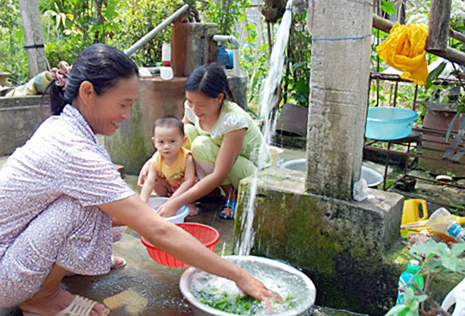 Mục tiêu “Năm 2020, 100% người dân nông thôn Hà Nội có nước sạch” mang tính khả thi cao - 1