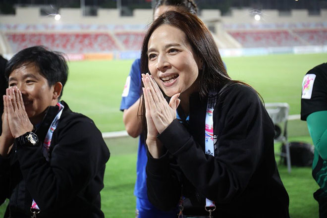 Thái Lan thua 0-13 ở World Cup nữ: Cầu thủ hoảng loạn, trưởng đoàn xin lỗi - 1
