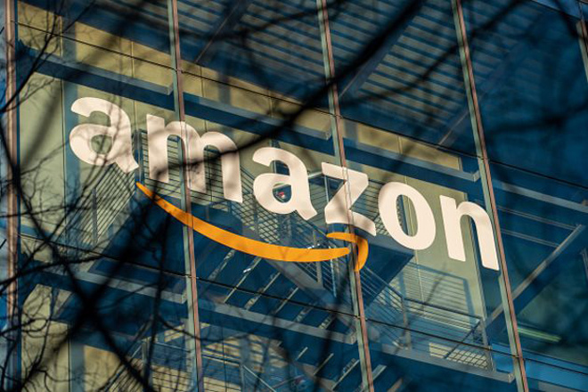 Amazon “đá bay” Apple, trở thành thương hiệu có giá trị nhất thế giới - 1