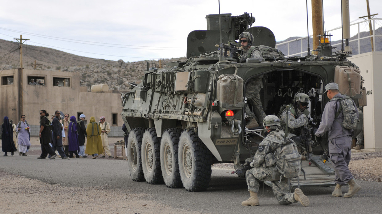 Quân đội Mỹ thải ra lượng CO2 nhiều hơn cả một quốc gia - 1