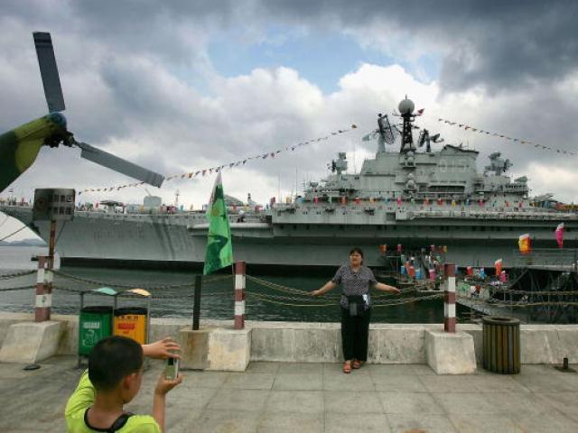 Thế giới - Vì sao đang là thế lực hùng cứ đại dương, Nga bán hết tàu sân bay cho Trung Quốc làm "mô hình giải trí"?