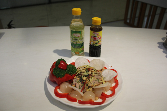 Cả nhà cùng vào bếp nêm yêu thương cho bữa cơm gia đình - 12