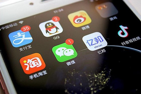 Xiaomi và Vivo dự định chuyển sang HĐH của Huawei? - 1