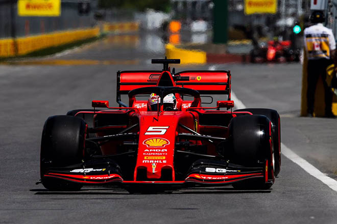 Đua xe F1: Chạm “thiên đường thứ 7”, Hamilton song hành Schumacher - 1