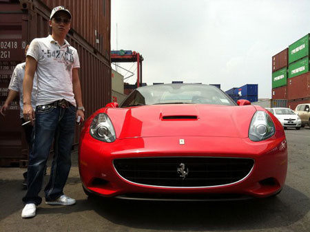 Thiếu gia trong đoàn siêu xe 330 tỷ cùng Cường ĐôLa, lấy vợ siêu mẫu giàu cỡ nào? - 6