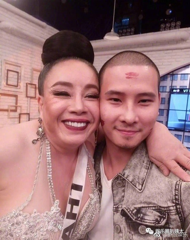 Nữ đại gia U60 lấy 12 chồng trẻ giờ ra sao? - 1