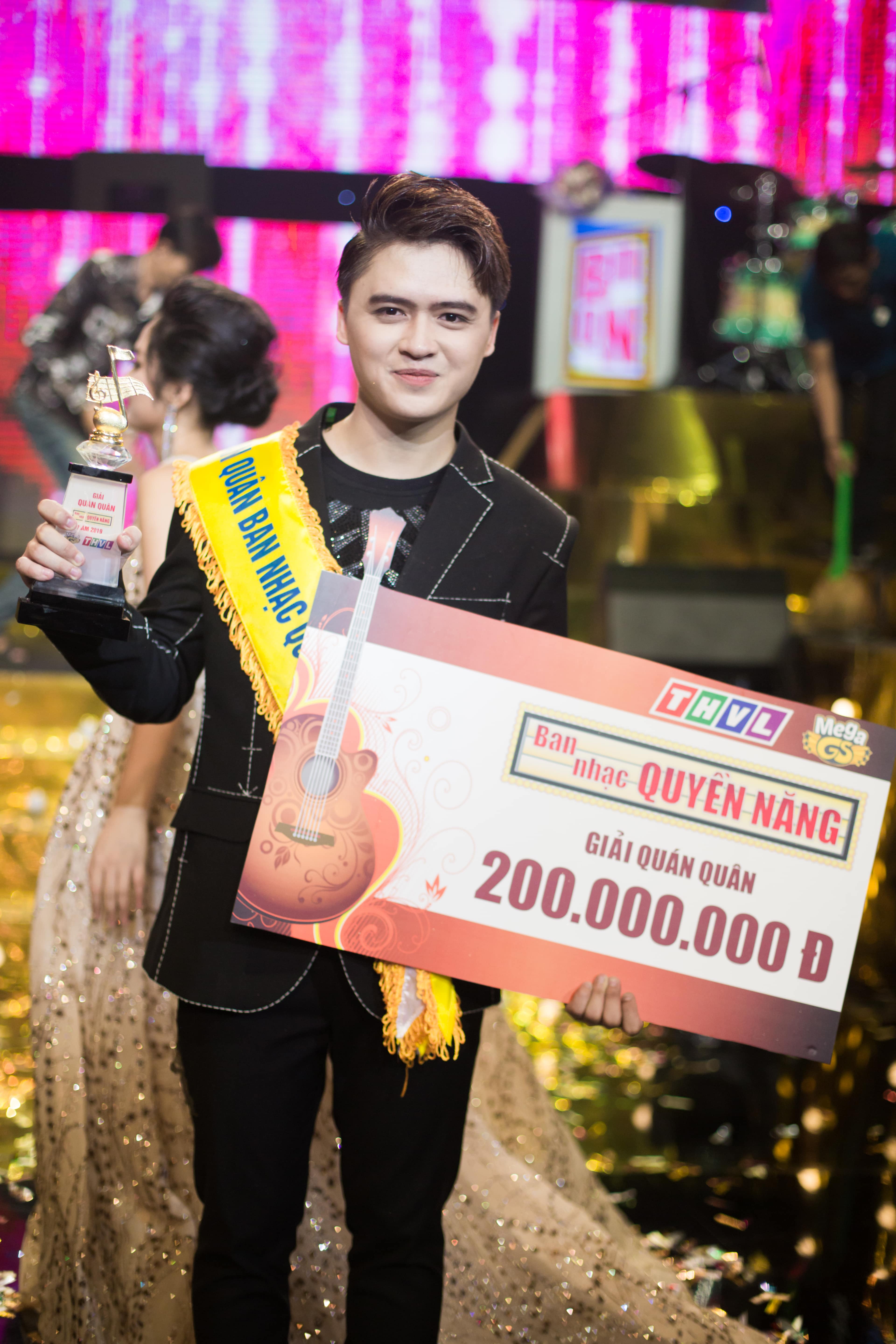 "Nữ hoàng Bolero" Như Quỳnh bất ngờ "nổi loạn" trên sân khấu truyền hình - 7