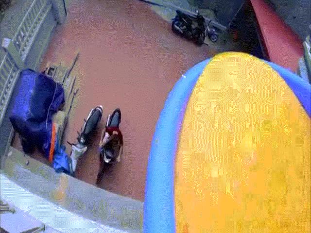 Bạn trẻ - Cuộc sống - Dân mạng bức xúc vì làm clip "chơi ngu" để lấy tiếng