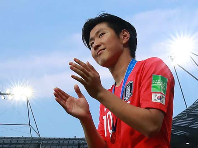 Bóng đá - Báo Hàn Quốc khen SAO18 tuổi giỏi hơn Son Heung-min: Real hỏi mua giá 80 triệu euro