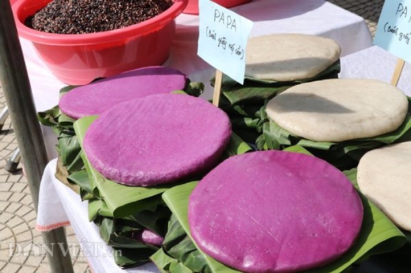 La liệt xoài bự, nấm linh chi "khủng" ở ngày hội nông sản Mường La - 9