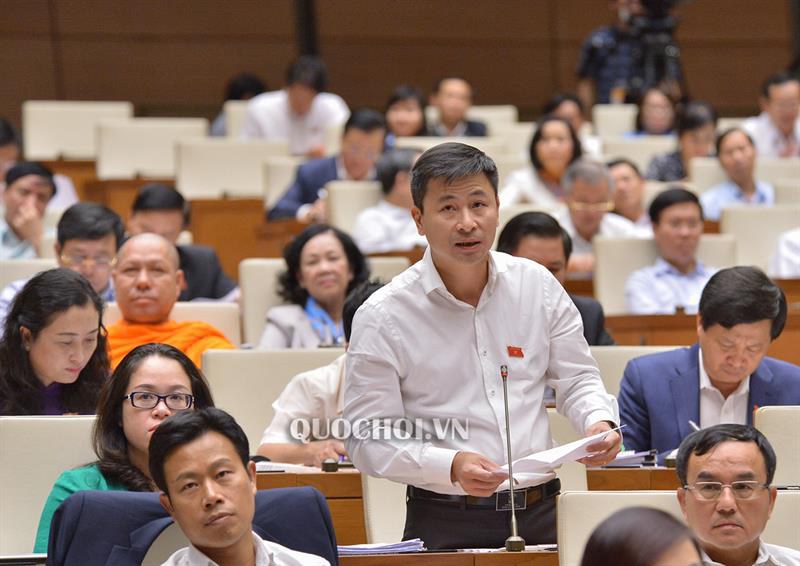 Thành đại gia sau một đêm: Giám sát “đội lái” trên TTCK? - 1