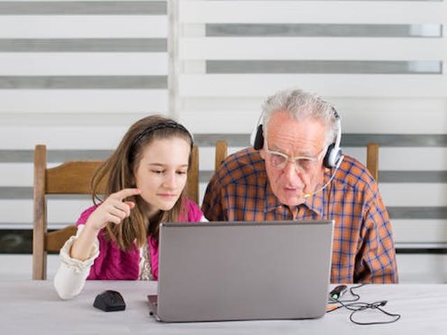 Công nghệ thông tin - Nghiên cứu thú vị: Nhờ sửa máy tính có thể khiến rạn nứt tình cảm gia đình